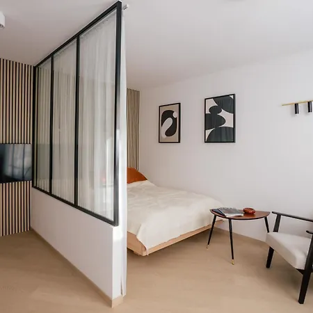 From - Kraków, Podgórze * Cracóvia